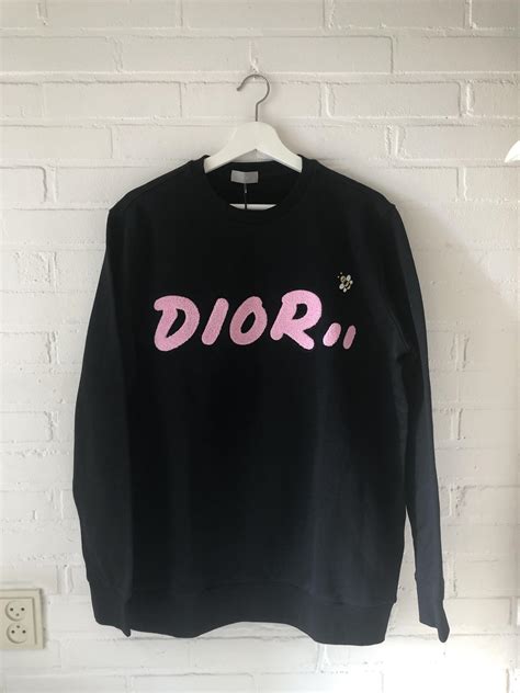 My Dior x Kaws came in and I love it. 